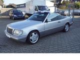 Mercedes-Benz E 220 Cabrio Sportline, AMG-Felgen, E-Verdeck - Mercedes-Benz E 220 aus 1994