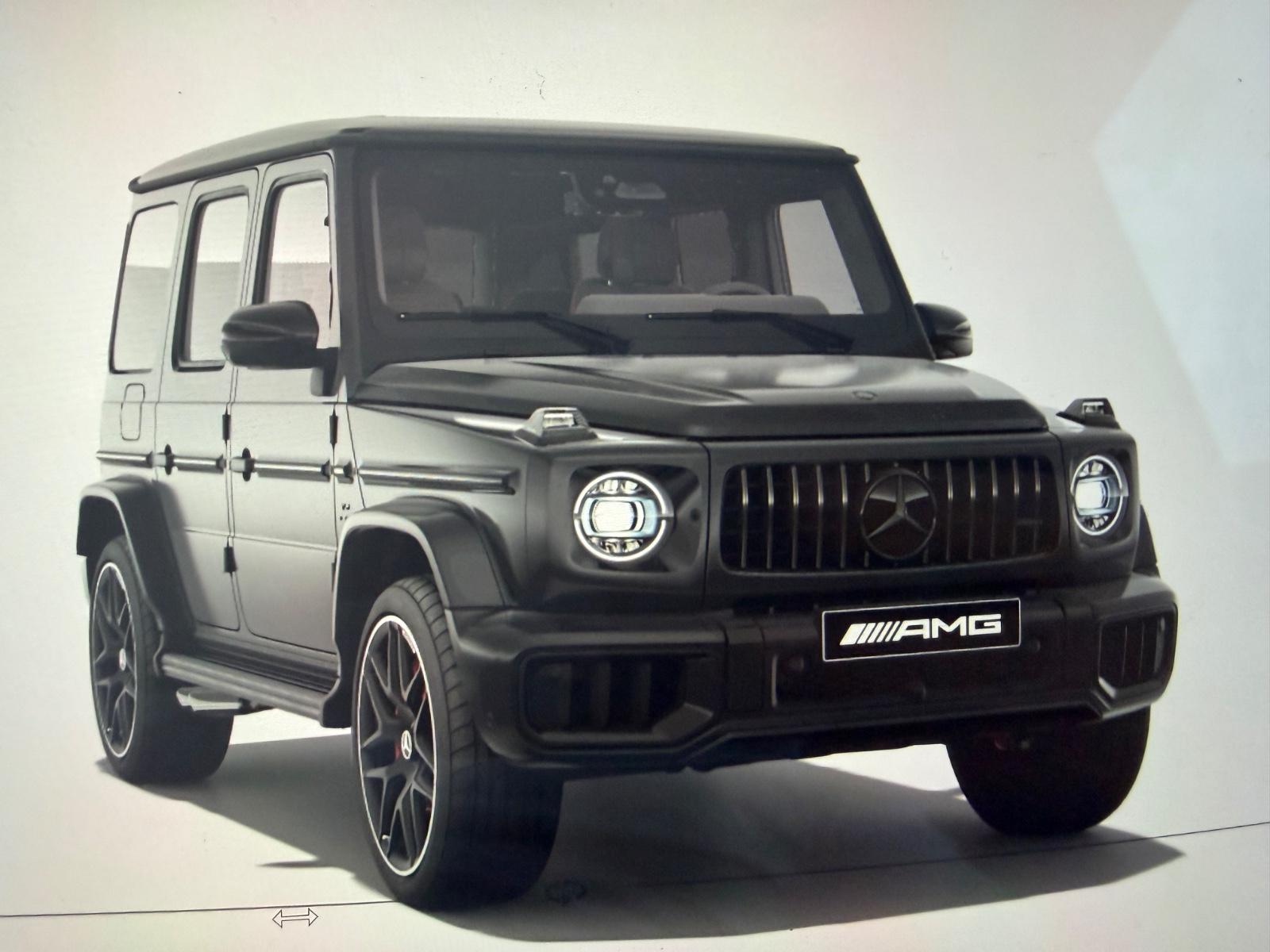 Mercedes-Benz G63 SUPERIOR A22