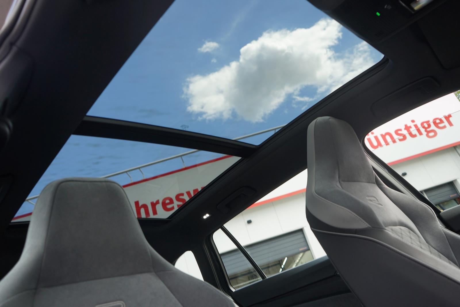 Volkswagen Golf VIII Variant 1.5 TSI R-Line LED Panorama, миниатюра 30