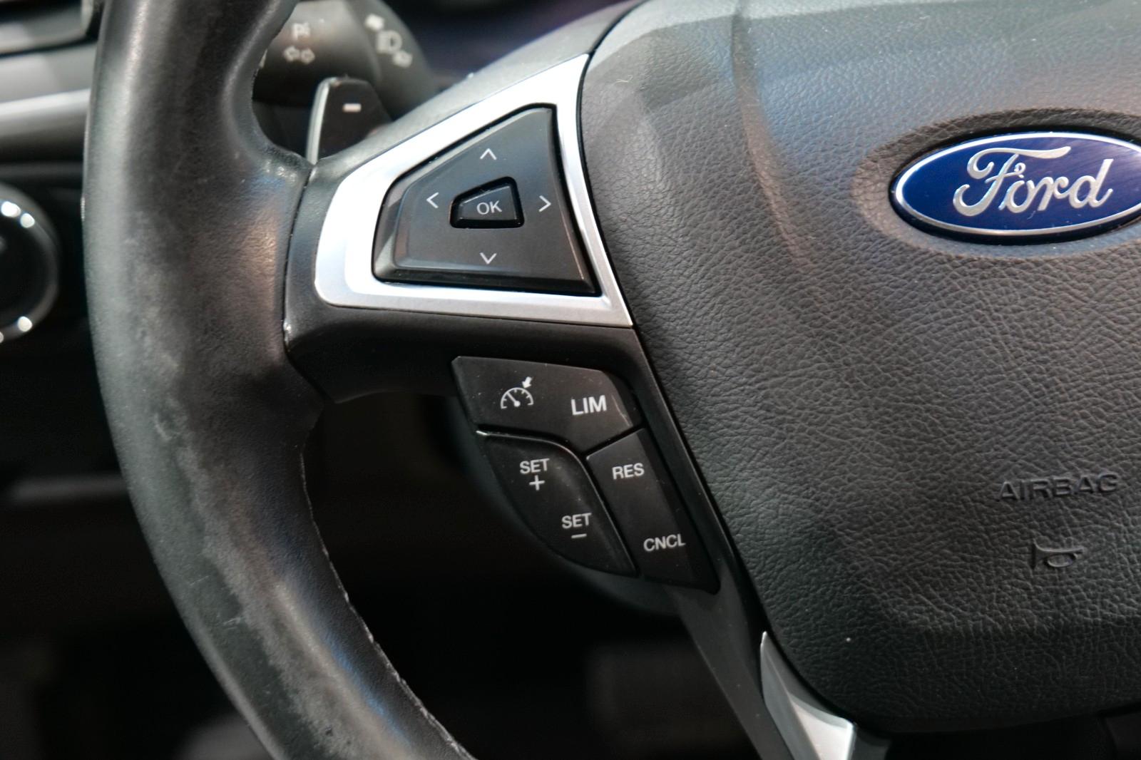 Ford Edge Titanium 4x4 *LED*L-HZG*Spurhalteassistent*