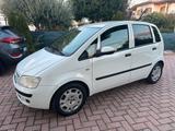 Fiat Idea 1.4 Active EasyPower - weiße Fiat Idea
