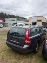 Volvo V50 Kombi 2.0 D Momentum - gebrauchte Volvo V50 aus dem Jahr 2005
