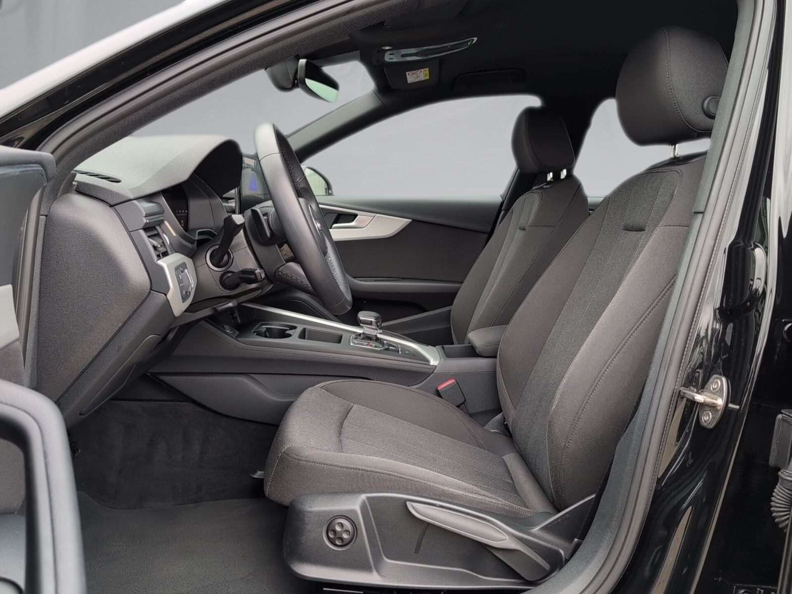 Audi A4 40 TDI quattro advanced Virtual BLACK 18 LED foto 14