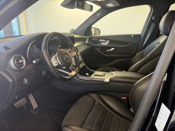 Mercedes GLC 300 - 11