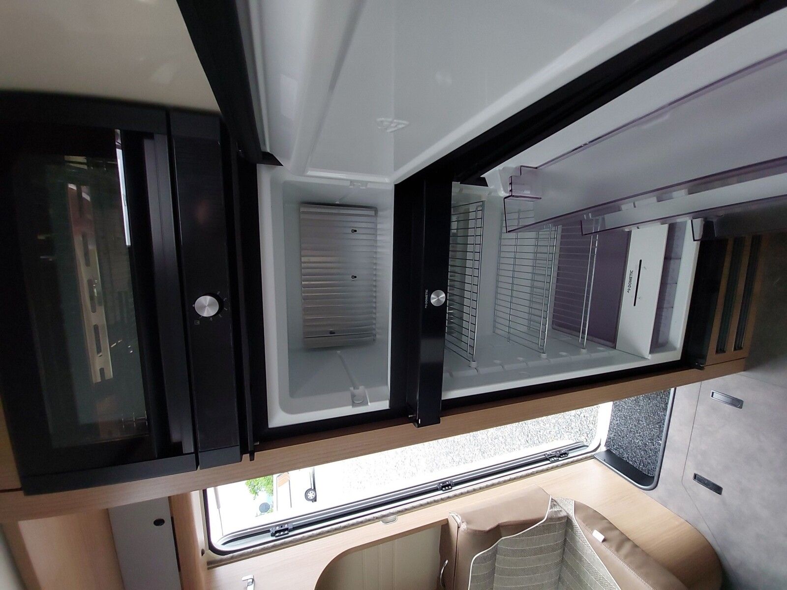 Fahrzeugabbildung Malibu T 490 LE Automatik SkyView Media