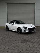 Fiat 124 Spider 1.4 MultiAir Turbo Lusso Bose RFK LED - Fiat 124 Spider mit 3 Türen