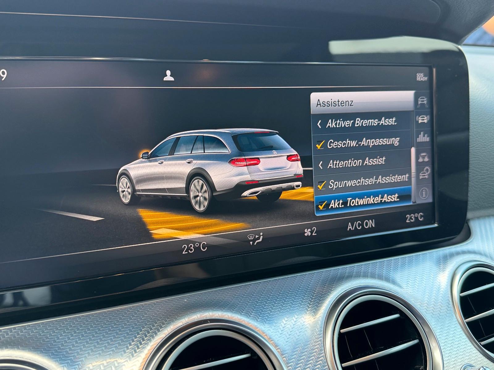 Mercedes-Benz E 220 T-Modell All-Terrain lKamera|Air|Burmester