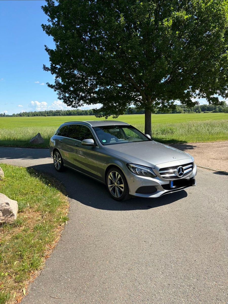 MERCEDES-BENZ C 220 d T Autom.