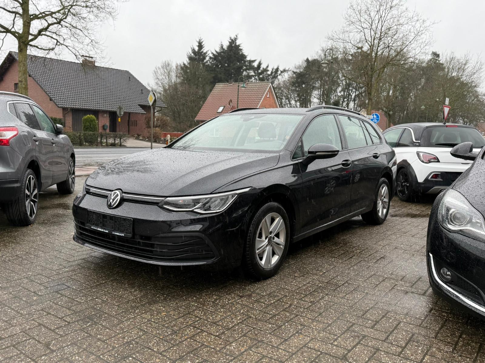 Volkswagen Golf VIII Variant Life eTSI *Mild-Hybrid/Autom.*