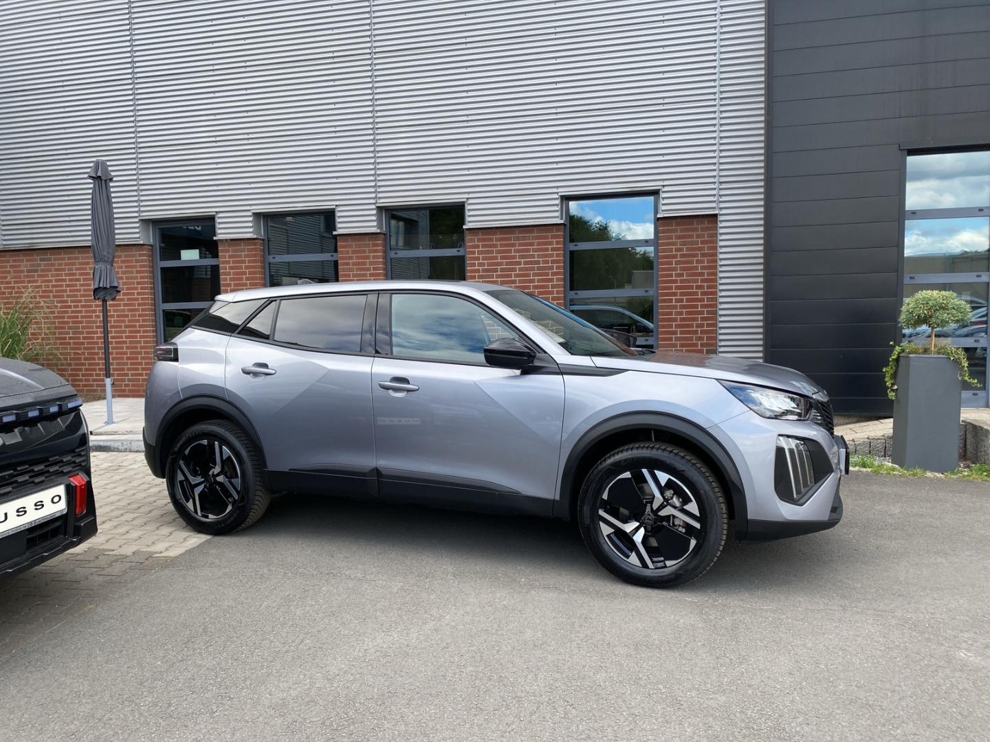 Peugeot 2008 Hybrid 110 Business*AHK*RFK*EPH*SHZ*LED*KLI