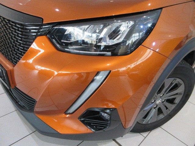 Fahrzeugabbildung Peugeot 2008 Active Pack 1.2T LED/NAVI/PDC/R´CAM/TEMPO
