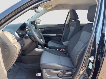 Fotografie 9 des Suzuki Vitara 1.5 Hybrid Comfort AGS ALLGRIP