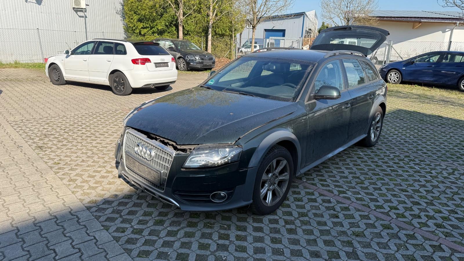 Audi A4 Allroad quattro 2.0 TFSI   Voll EXtra   170KM