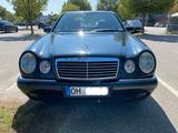 Mercedes-Benz E 320 AVANTGARDE  - gebrauchte Mercedes-Benz E 320 aus dem Jahr 1996