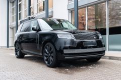 LAND ROVER Range Rover SV / 360° / PANO / LWB / P615 / 23" LAND ROVER Range Rover SV / 360° / PANO / LWB / P615 / 23"