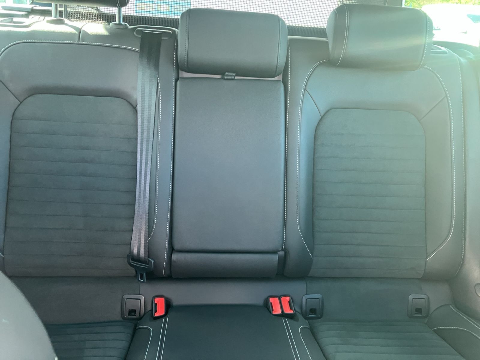 Volkswagen Passat Variant - Bild 16
