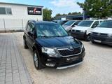 Skoda Yeti 2,0 TDI DSG 4x4 *Xenon*Navigation*PDC*AHK* - Skoda Yeti 2.0 TDI