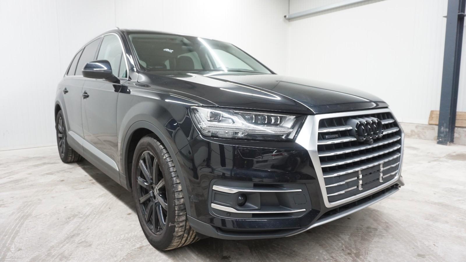 Audi Q7 50 TDI Quattro *Panorama*Keyless*7-Sitzer*