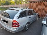 Mercedes-Benz 200 - Mercedes-Benz 200 aus 2003
