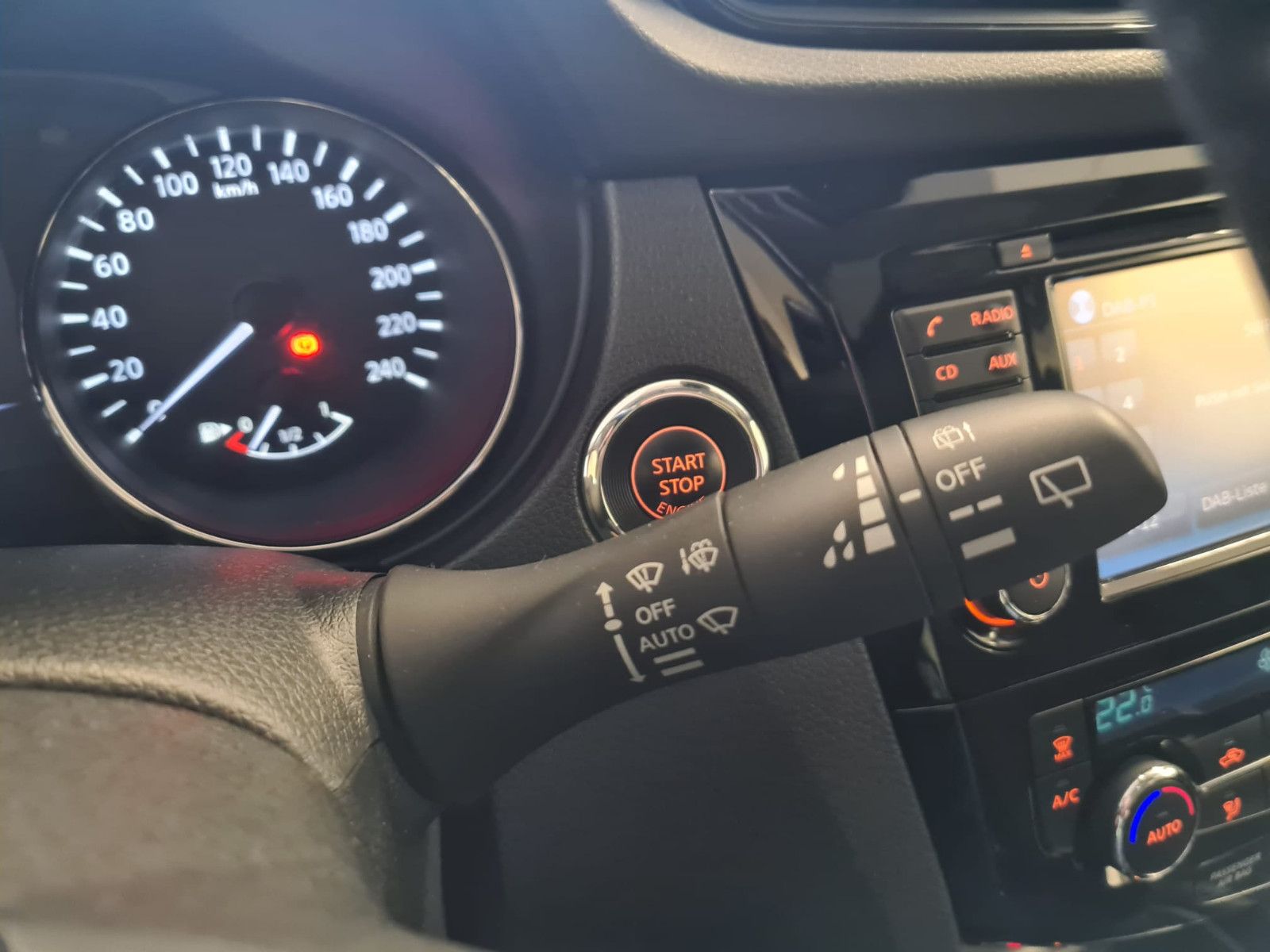 Fahrzeugabbildung Nissan X-Trail N-Connecta 4x4 / KAMERA