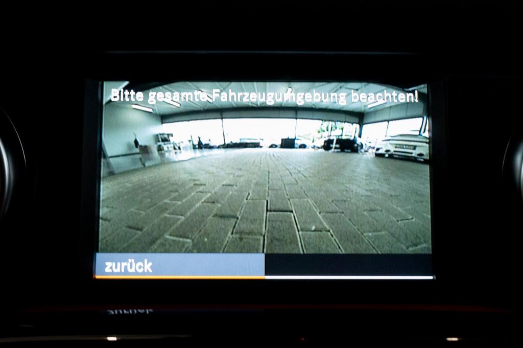 Mercedes-Benz SLS AMG