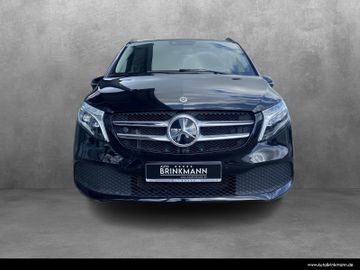 Mercedes V 220 - 2