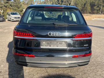 Audi Q7 - 6