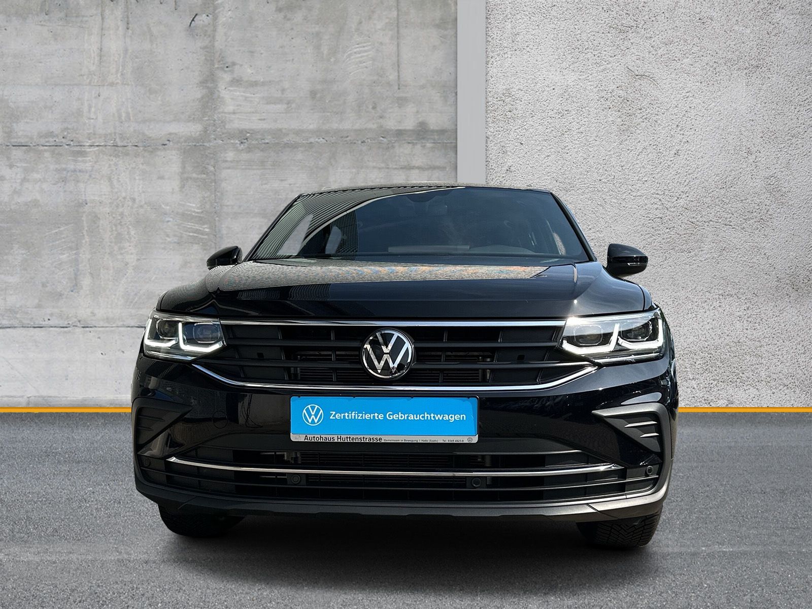 Fahrzeugabbildung Volkswagen Tiguan 1.5 TSI DSG Move MATRIX eKLAPPE KAMERA
