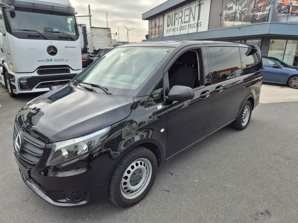 Image of Mercedes-Benz Vito