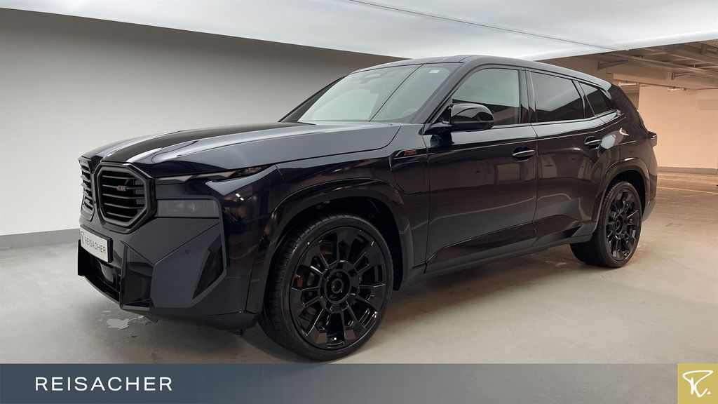 BMW XM