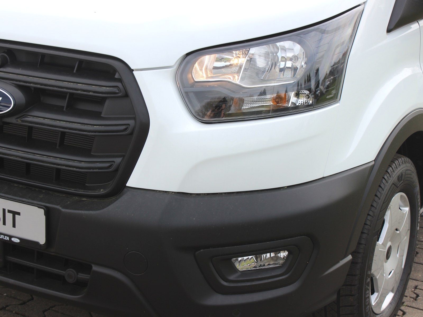 Fahrzeugabbildung Ford Transit 350 L3 Trend Rollstuhlumbau