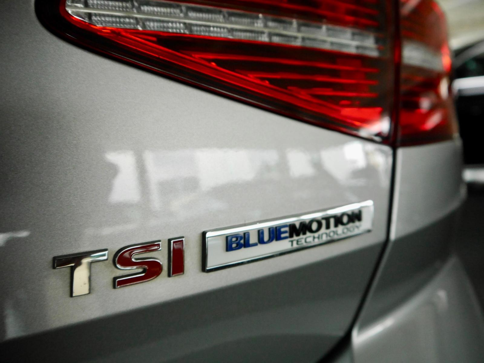 Volkswagen Passat Lim. Highline*DAB*Alcantar*