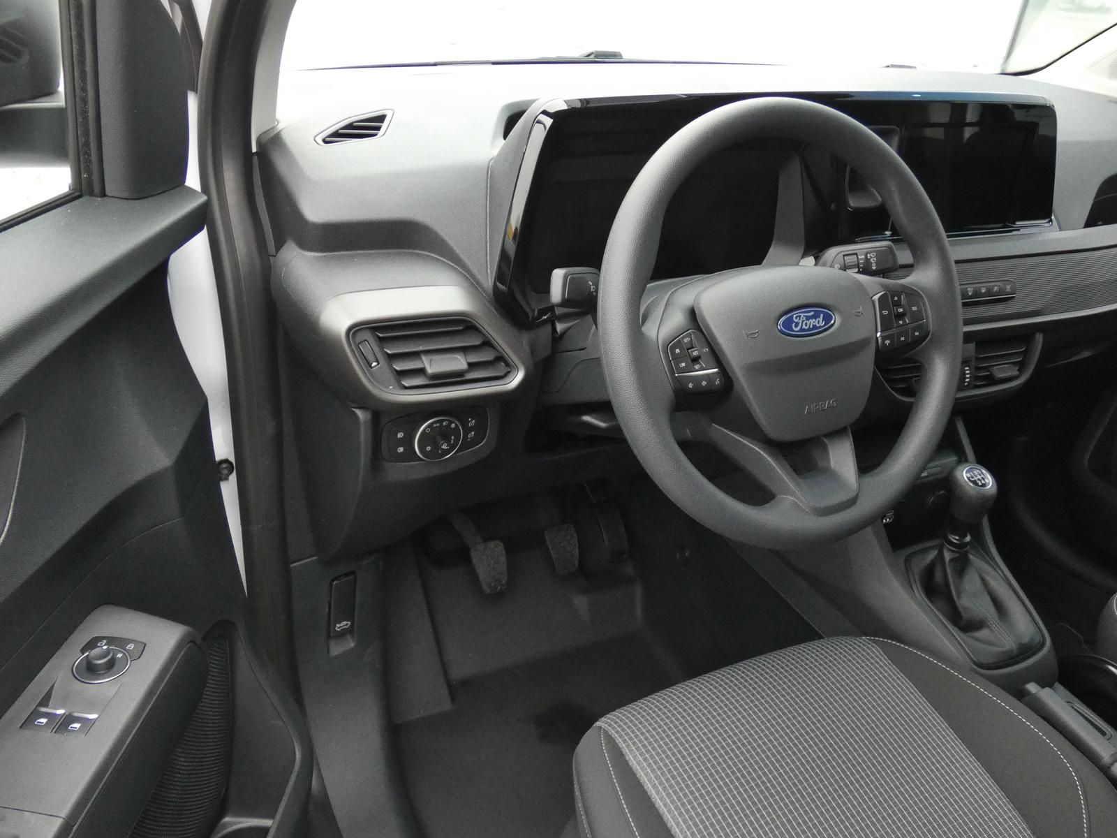 Ford Transit Courier - Bild 10