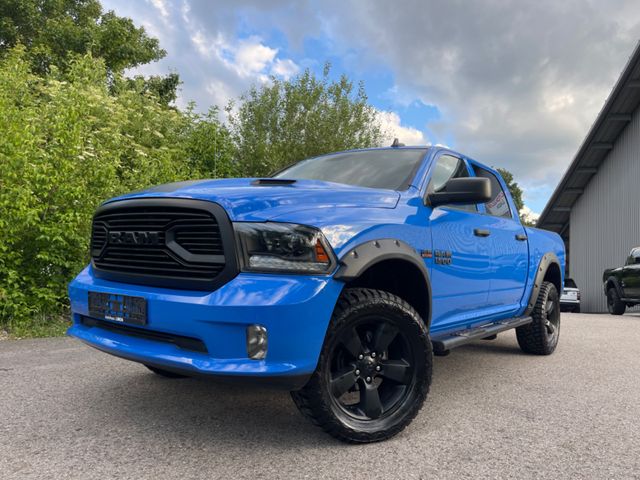 Dodge RAM 1500 HEMI 5.7L CREW CAB SPORT HOCH & BREIT