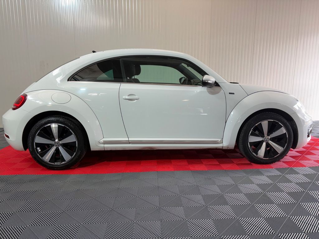 Image of Volkswagen Beetle
