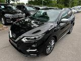 Nissan Qashqai Tekna+ 4x4 Allrad  Aut Navi Kamera Pano