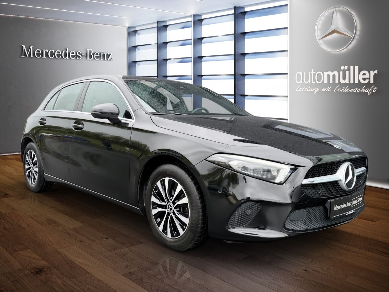 Fahrzeugabbildung Mercedes-Benz A 180 PROGRESSIVE+MULTIBEAM+CARPL+KAMERA+SHZG+