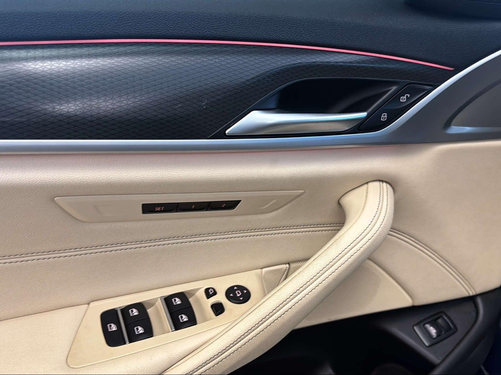 BMW 530d Touring M Sport LiveCockpitProf Head-Up