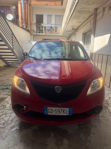 Lancia Ypsilon 1.0 FireFly 5 porte S&S Hybrid Ec