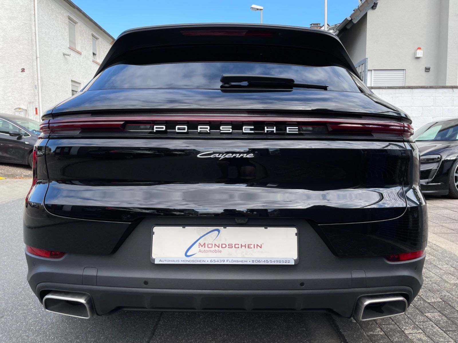 Fahrzeugabbildung Porsche Cayenne E-Hybrid |MY2024|Pano|PASM|ACC|3.Display