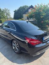 Mercedes-Benz CLA 200 - - Mercedes-Benz CLA 200 Gebrauchtwagen in Köln