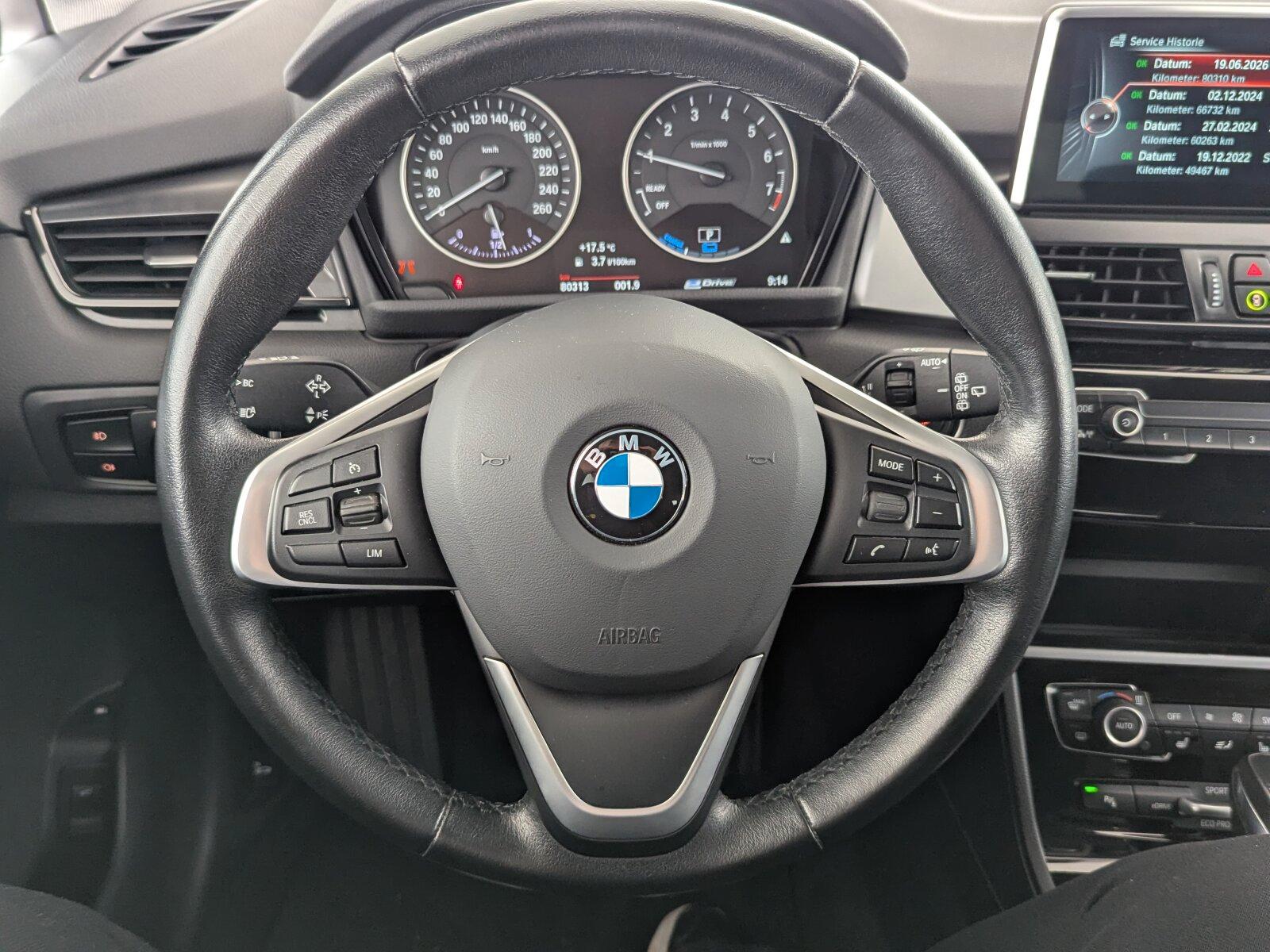 BMW 225xe AT Advantage LED+NAVI+SHZ+PDC+Autom./Klima