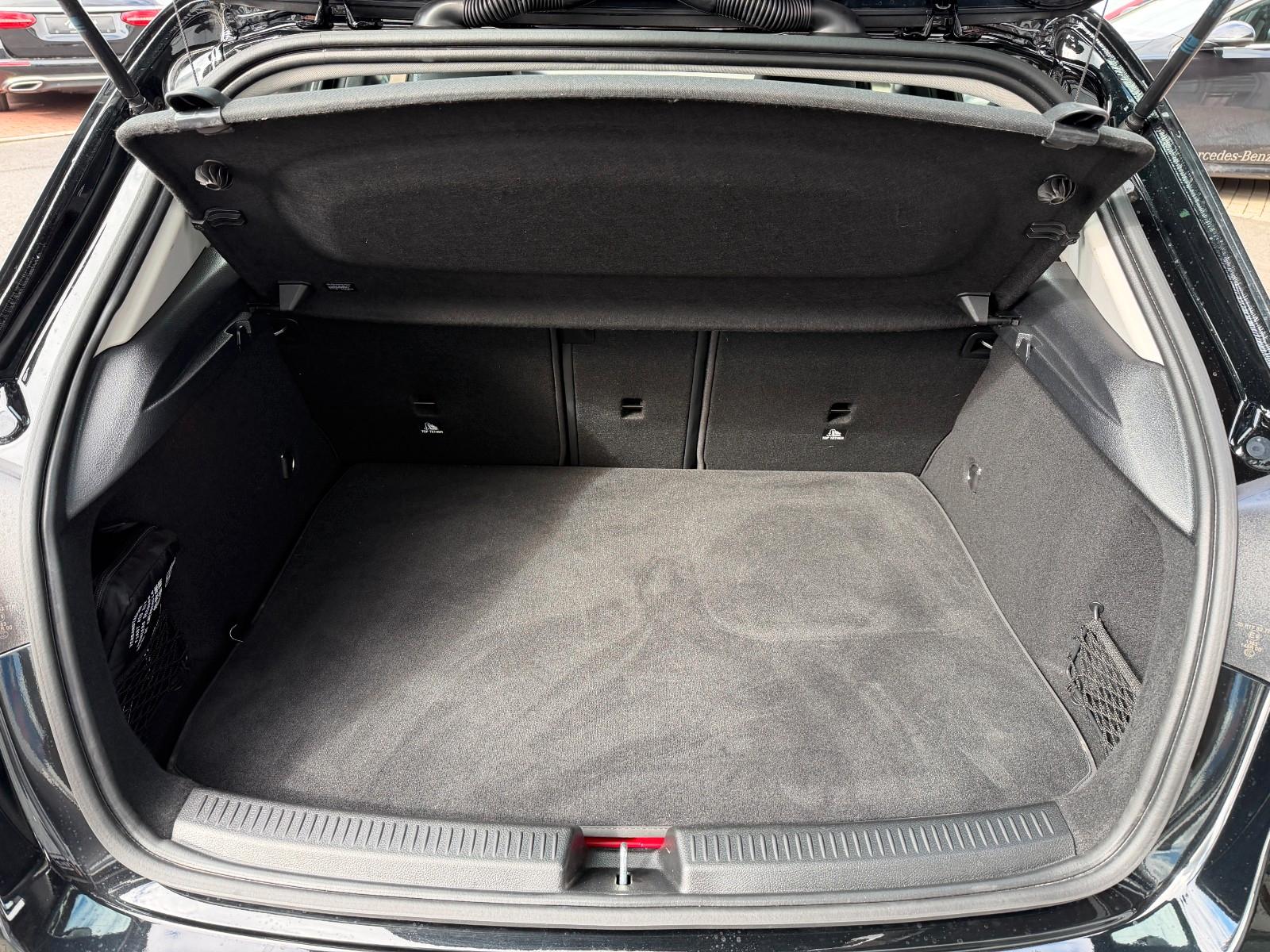 Mercedes-Benz A 250 e Progressive AHK+R-Kamera+Carplay+WinterP