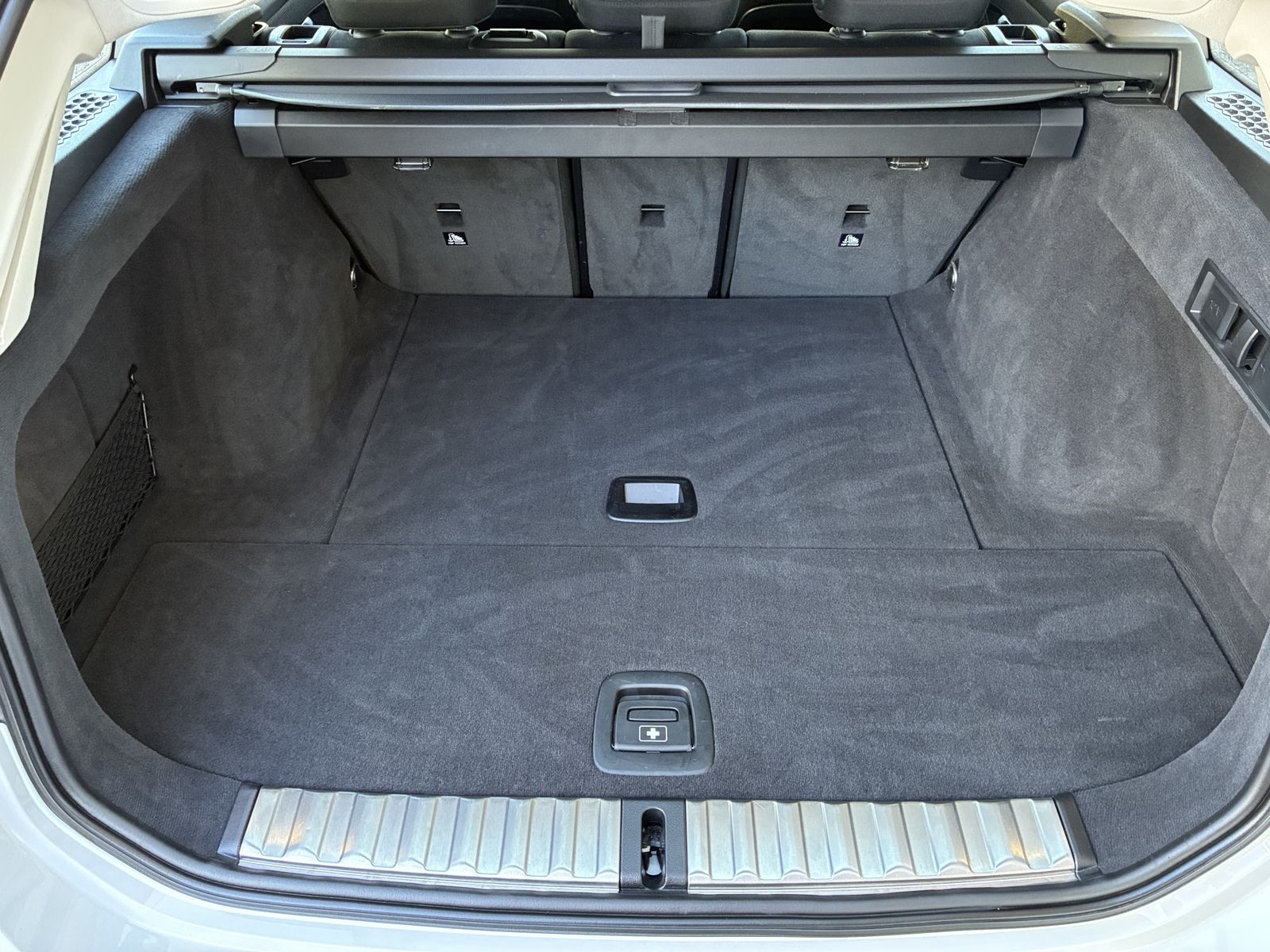 BMW 318d Touring, Kamera, Navi, Widescreen foto 15