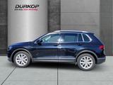 Volkswagen Tiguan 2.0 TSI Highline 4Motion AHK-klappbar Nav - Volkswagen Tiguan mit Benzin-Antrieb: Geländewagen, 2.0