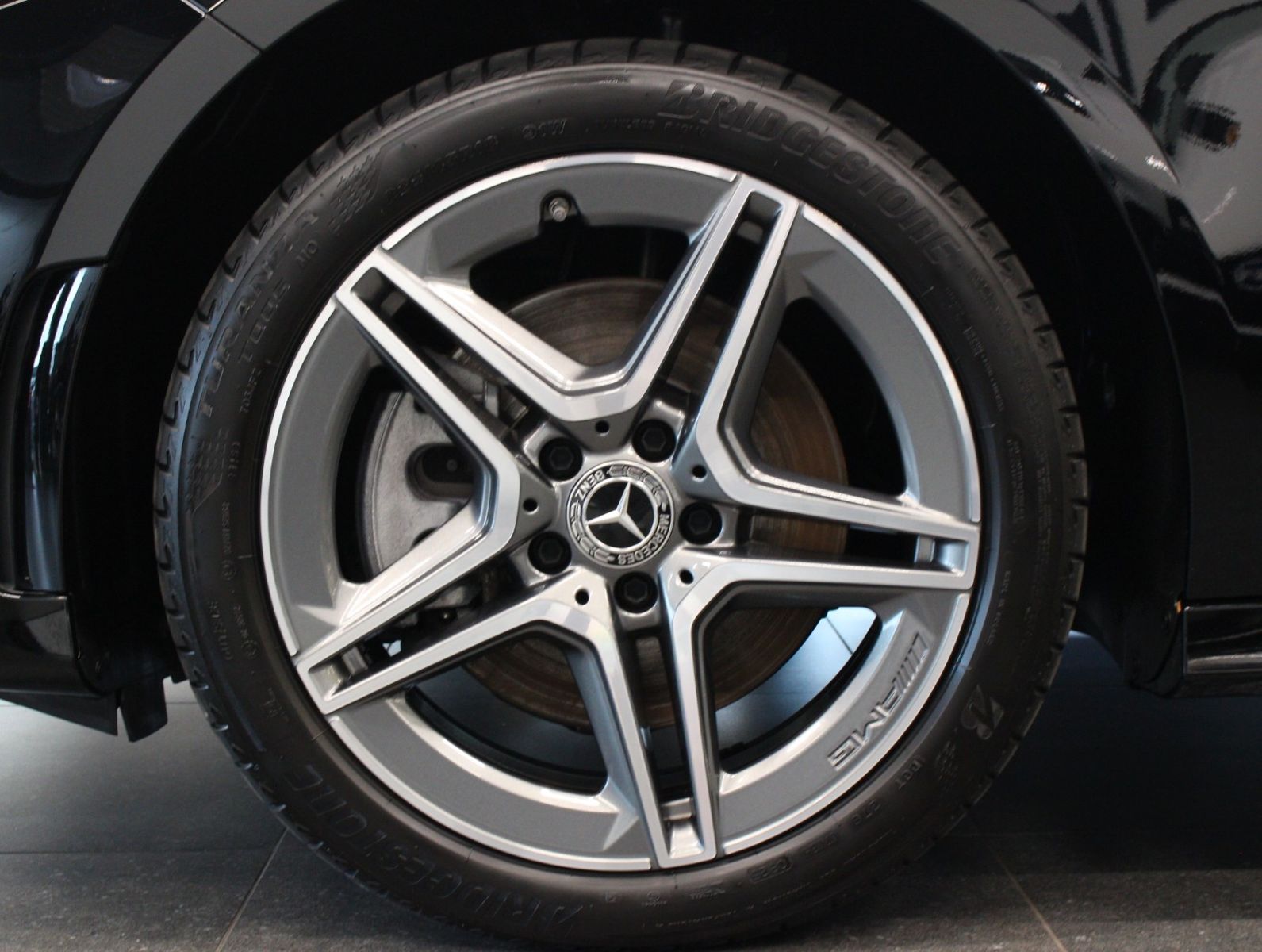 Fahrzeugabbildung Mercedes-Benz A 250 e AMG Line MWST*CarPlay*TOP