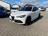 Alfa Romeo Stelvio Veloce 2.0 #Panorama #LederRosso - Alfa Romeo Stelvio: Veloce