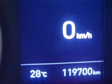 Hyundai TUCSON - 8