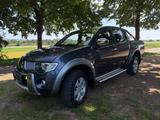 Mitsubishi L200 Intense Doppelkabine 4WD top - Mitsubishi L200: Geländewagen