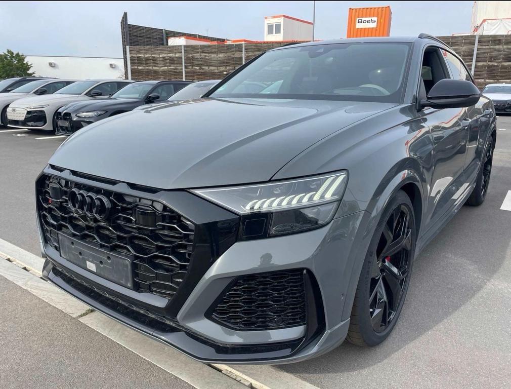 Audi RSQ8 40 TFSI quattroPANOHUPLUFT360BO 2023